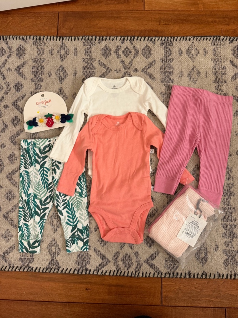 Cloud Island & Honest Baby 0-3m girls bundle 3 pants 2 tops 1 headband